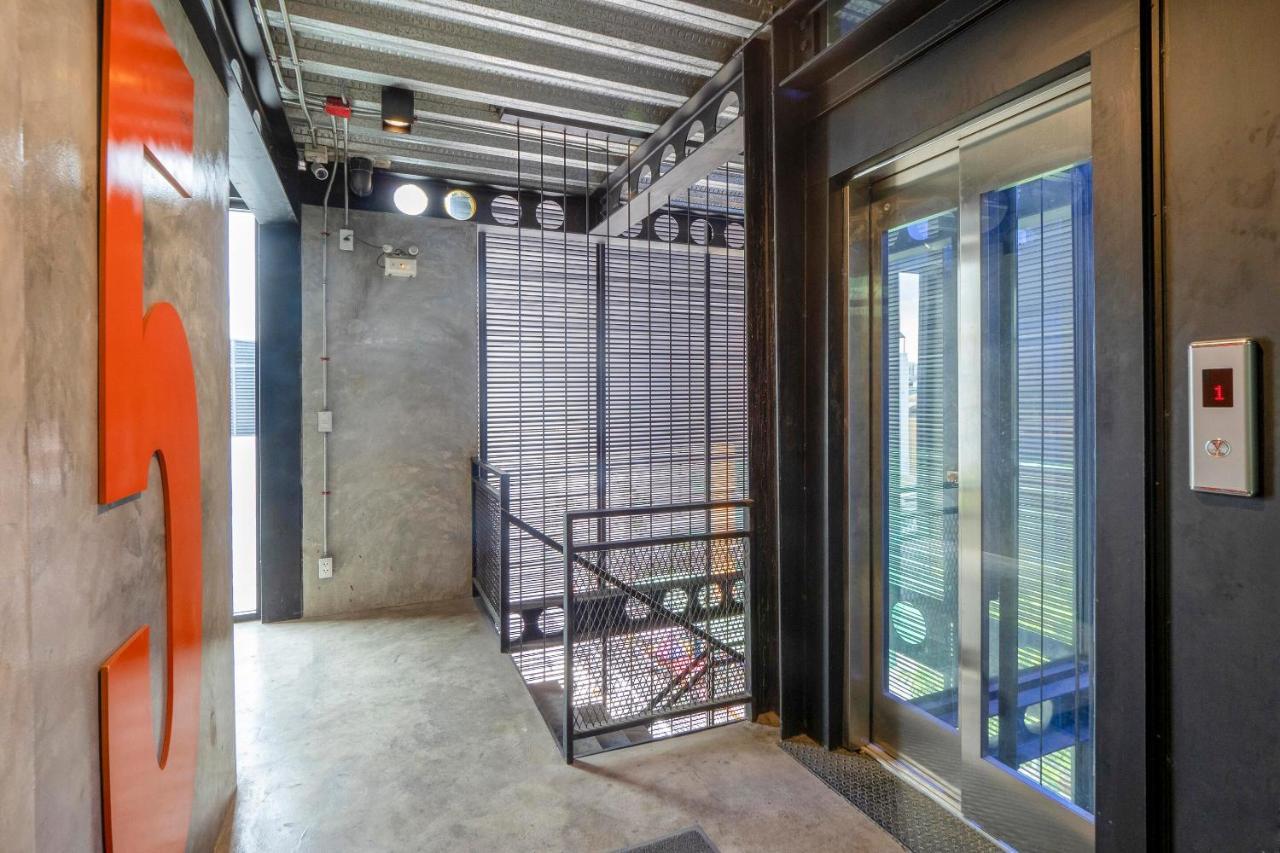 Oyo 1084 Guyasuka Ratchada Otel Bangkok Dış mekan fotoğraf
