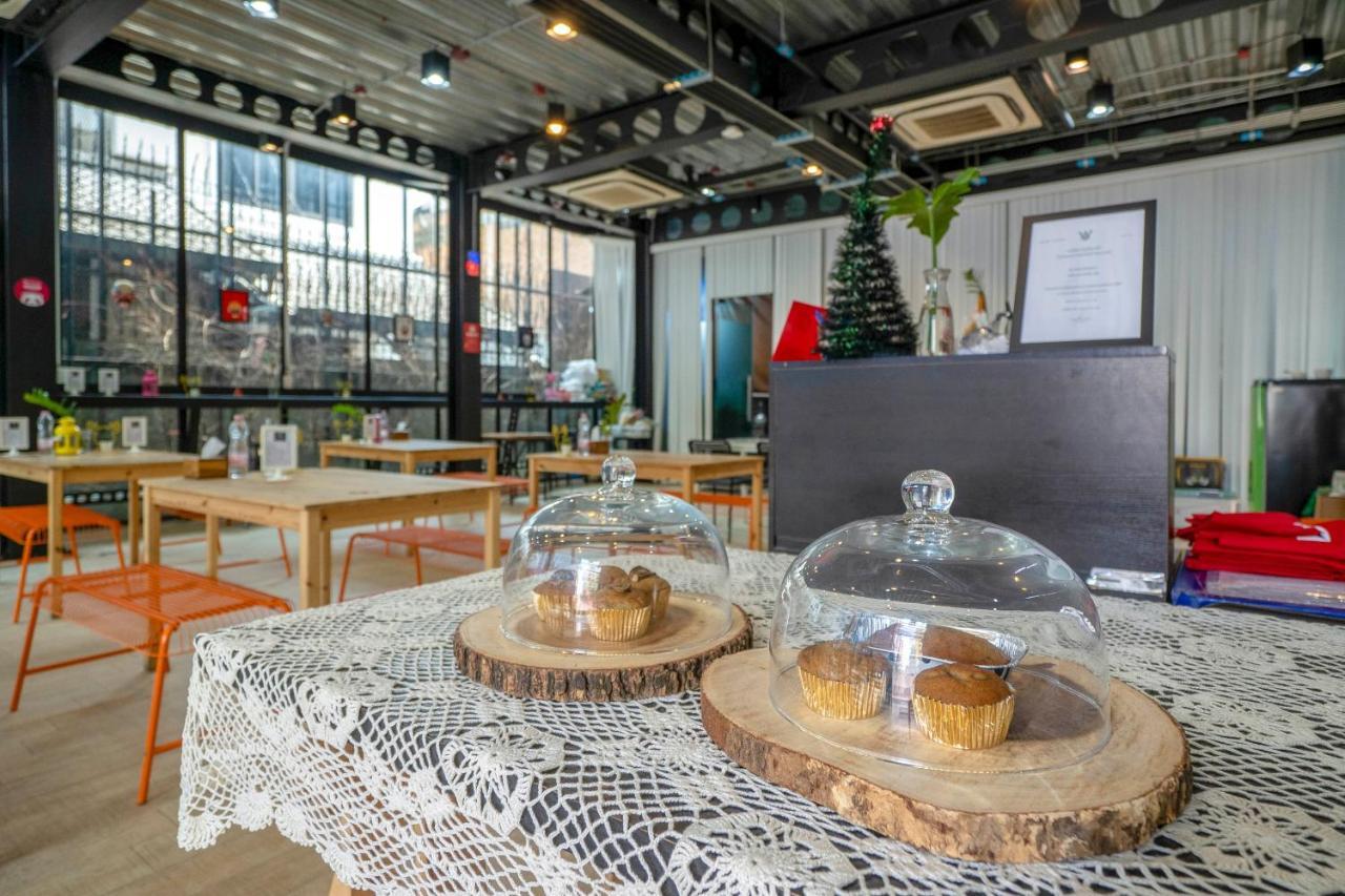 Oyo 1084 Guyasuka Ratchada Otel Bangkok Dış mekan fotoğraf