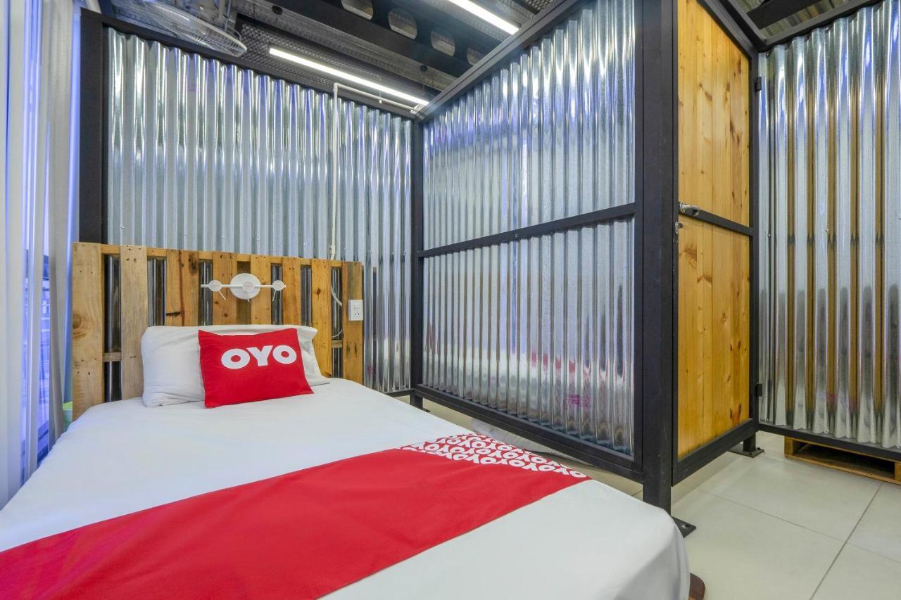 Oyo 1084 Guyasuka Ratchada Otel Bangkok Dış mekan fotoğraf